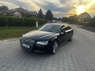 Audi A8 4.2 FSI L Quattro