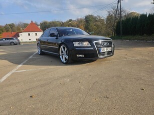 Audi A8 4.2 TDI DPF L Quattro