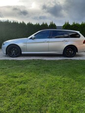 BMW Seria 3 318d DPF Touring