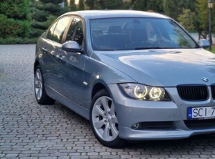 BMW Seria 3 318i