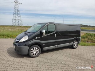 Bus 3 osoby Opel Vivaro long l2h1