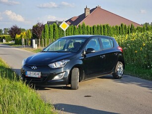 Hyundai i20 blue 1.1 CRDi