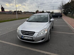 Kia Ceed Cee'd 1.6 Crdi Comfort