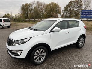 Kia Sportage 1.6 BENZYNA Klimatronik Tempomat Ledy Nawigacja Kamera