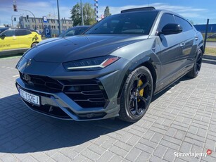 Lamborghini Urus Standard