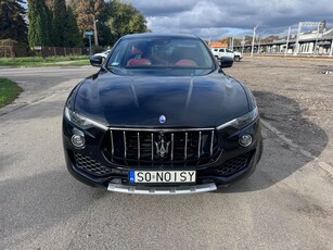 Maserati Levante S