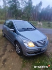 Mercedes B klasa 1.7 benzyna LPG 2007 Automat ALu felgi skóra małe spalanie