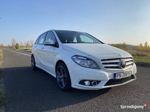 Mercedes B180 CDI 2012r