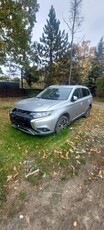 Mitsubishi Outlander 2.0 Instyle + 4WD CVT