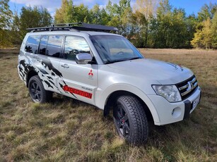 Mitsubishi Pajero 3.8 V6 Instyle