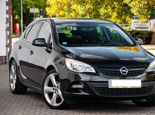 Opel Astra 1.4 Turbo Cosmo