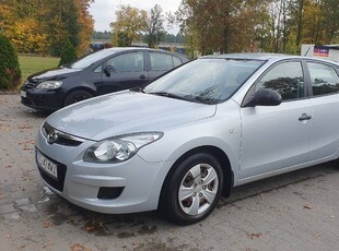 Pilnie sprzedam Hyundai i30 benzyna