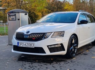 Skoda Octavia 2.0 TSI RS 230