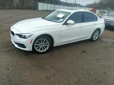 BMW 320 2017, 2.0L, 4x4, porysowany lakier