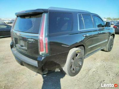 Cadillac Escalade 2016, 6.2L, 4x4, porysowany lakier