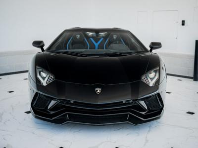 Lamborghini Aventador