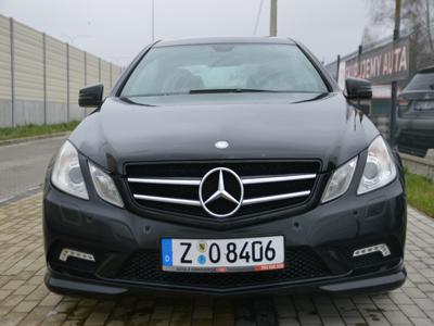 Mercedes E 200