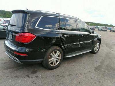 Mercedes GL 450 2013, 4.6L, od ubezpieczalni