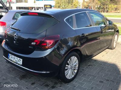 Opel Astra J