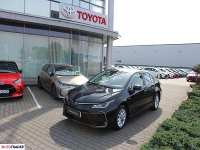 Toyota Corolla 1.8 hybrydowy 122 KM 2019r. (Bielany Wrocławskie)