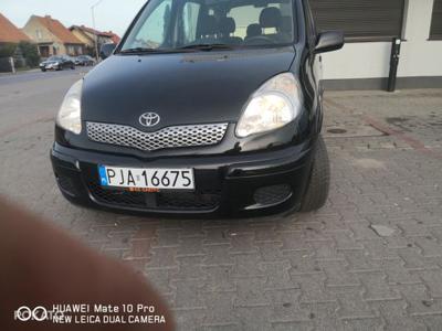 Toyota yaris verso