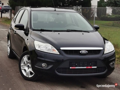 FORD FOCUS 1.6 BENZYNA