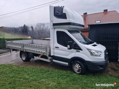 Ford Transit, samochód dostawczy, paka, bliźniak, dostawczak