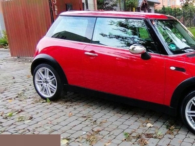 Mini One I 1.6 90KM 2005