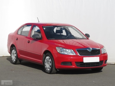 Skoda Octavia II , 1. Właściciel, Serwis ASO, Klima