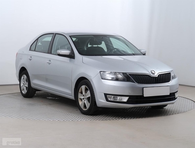 Skoda Rapid , Serwis ASO, Klima, Parktronic