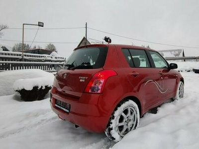 Suzuki Swift 1,3 benzyna 92 KM, 2 kpl opon