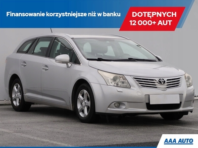 Toyota Avensis III Wagon 2.0 D-4D 126KM 2010