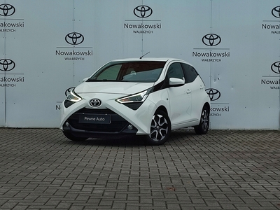 Toyota Aygo II Hatchback 3d Facelifting 1.0 VVT-i 72KM 2021