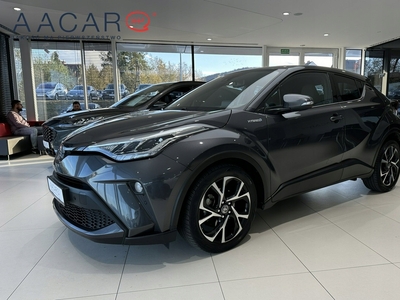 Toyota C-HR I Crossover Facelifting 1.8 Hybrid 122KM 2021