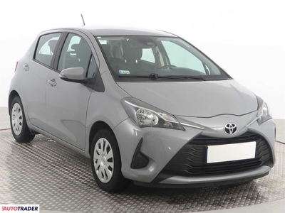 Toyota Yaris 1.0 71 KM 2019r. (Piaseczno)