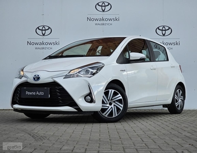 Toyota Yaris III YARIS HYBRID Premium + City