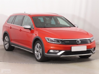 Volkswagen Passat B8 Serwis ASO, 236 KM, Automat, Skóra, Klimatronic, Parktronic,