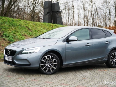 Volvo V40 2019r Automat Stan idealny 100% Bezwypadkowe