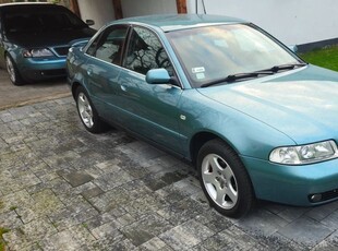 Audi A4 1.6