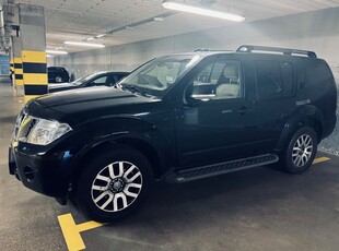 Nissan Pathfinder 2.5 D LE EU5