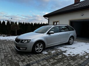 Skoda Octavia 1.6 TDI Ambition DSG