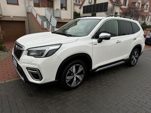 Subaru Forester 2.0i-L Platinum (EyeSight) Lineartronic