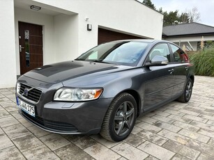 Volvo S40