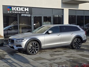 Volvo V90 II V90 Cross Country Volvo V90 Cross Country B5 D AWD Geartronic Pro