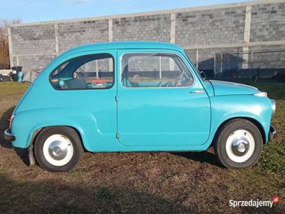 Kultowy fiat 600