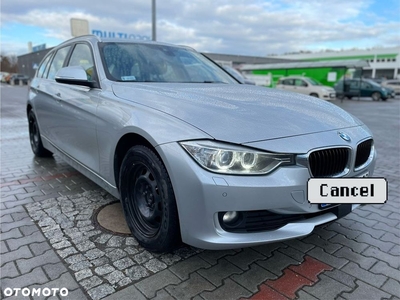 BMW Seria 3 320d Touring xDrive Sport-Aut Luxury Line