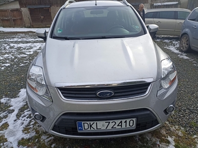 Ford Kuga I Pierwszy właściciel w Polsce napęd 4*4 nowe opony zimowe