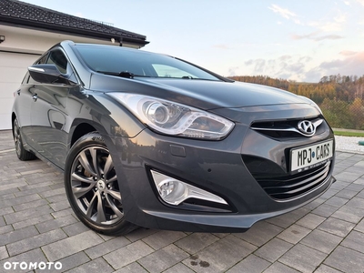 Hyundai i40 i40cw 1.6 Fifa World Cup Edition