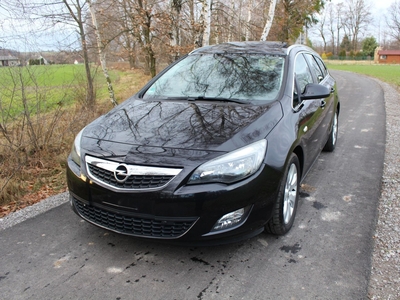 Opel Astra J 1.6 Turbo Edition Sport pierwszy właściciel