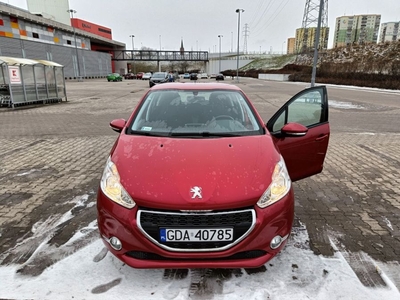 Peugeot 208 Active 1.4 95 kM VTi benzyna